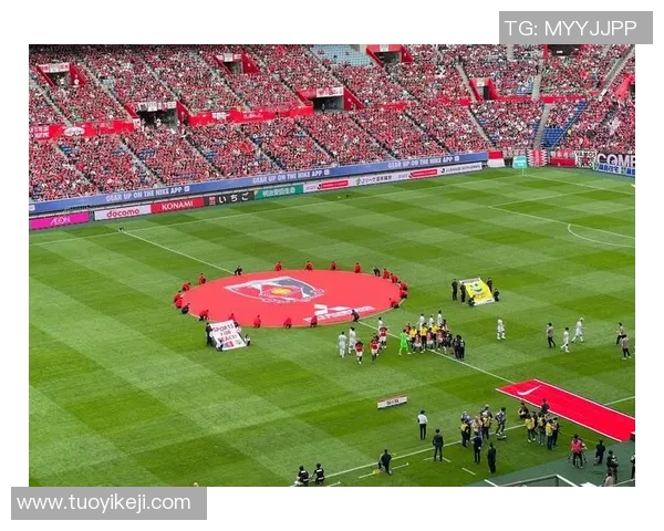 足球巨星经典模仿瞬间盘点展现球场内外的独特魅力与欢乐