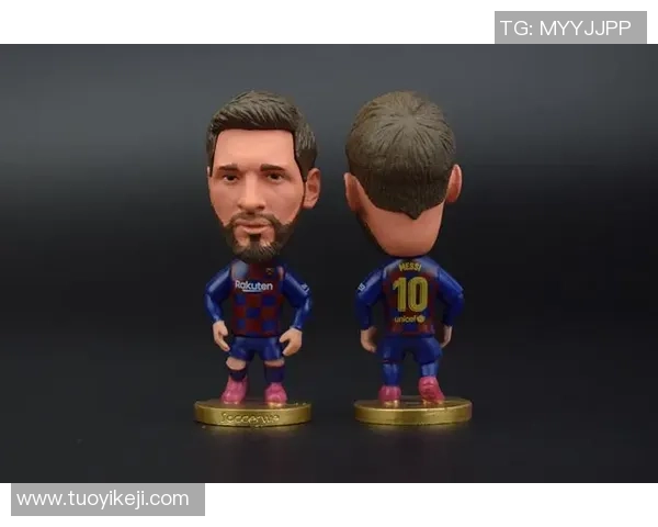 足球明星大头手办精致收藏款亮相 打造运动魅力与艺术融合之作