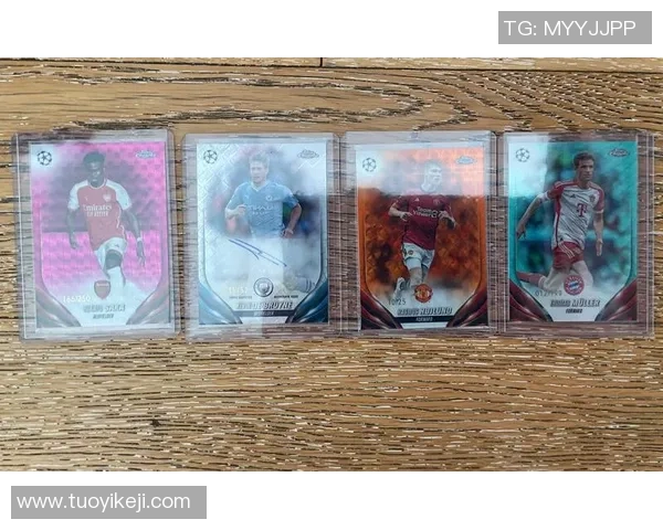 足球球星卡加餐热潮掀起年轻人收藏与美食双重狂欢